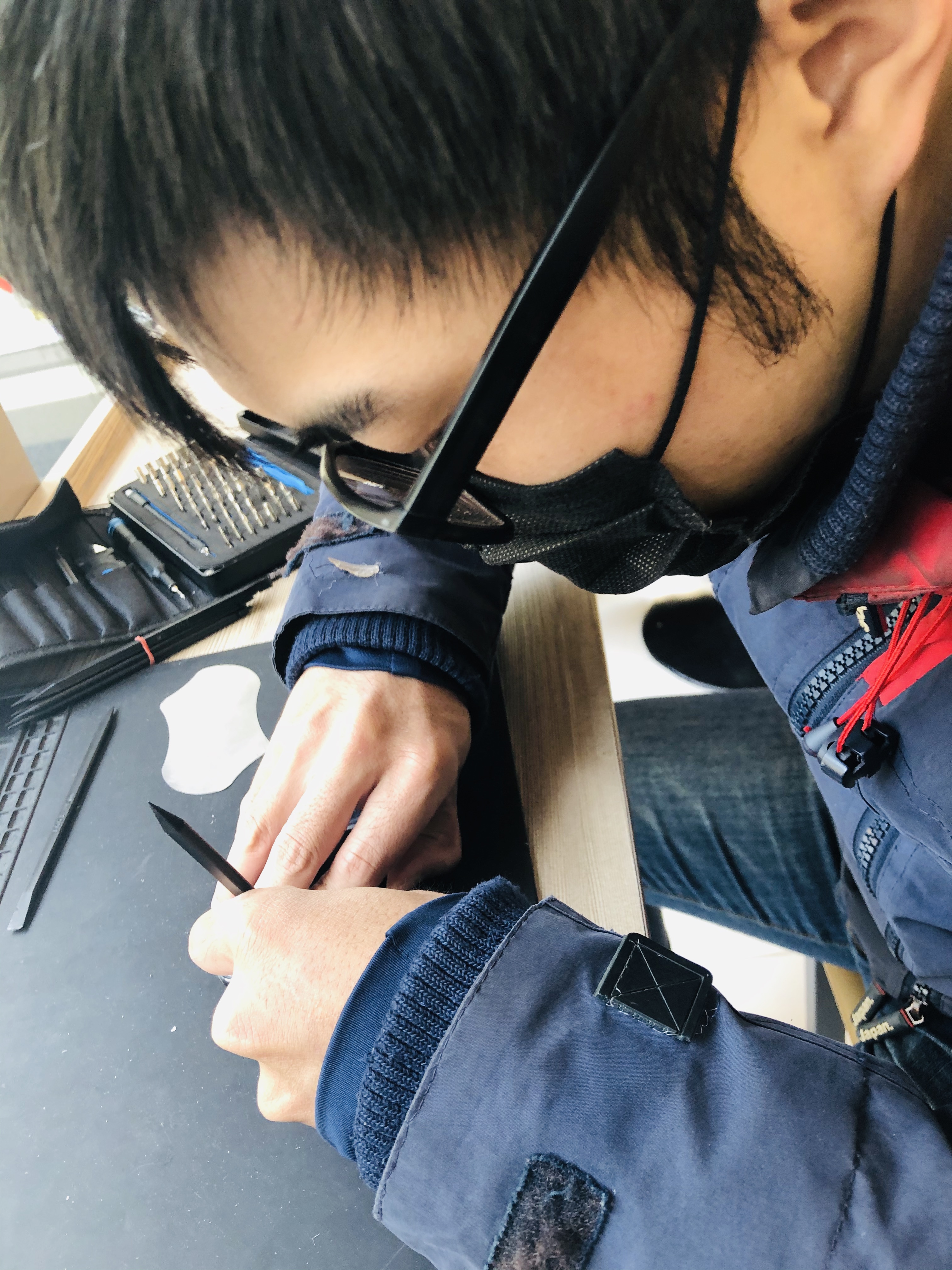 repair-iphone-Genius-Bar